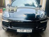 Porsche Cayenne S E Hybrid 2016