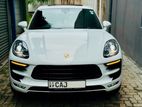 Porsche Macan 2L Red Interior 1ST 2015