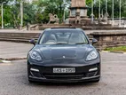 Porsche Panamera Petrol electric 2011