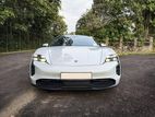 Porsche Taycan 2023