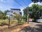 පර්චස් 22ක වටිනා ඉඩම තලවතුගොඩ හේමාස් රෝහල අසලින් විකිනීමට