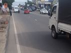 පර්චස් 60ක් මීගමුව කුරණ කාපට් පාරට මුහුණලා