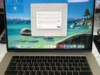 Apple MacBook Air 15-inch M2