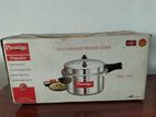 Prestige Pressure Cooker 7.5L
