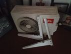 TCL 12000BTU Non Inverter AC
