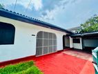 Prime 3-Bedroom Land with House for Sale Parliament Road – Kotte