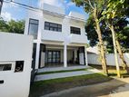 Prime 3-Unit House for Sale in Matara