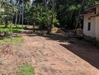 Prime Commercial Bare Land for Rent Raddolugama