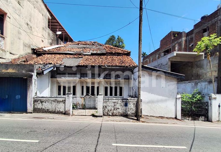 Prime Commercial / Residential Property for Sale – Colombo 15. | ikman
