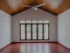 Prime Commercial Space for Lease at Kirulapana, Colombo 06 (EM001MI)
