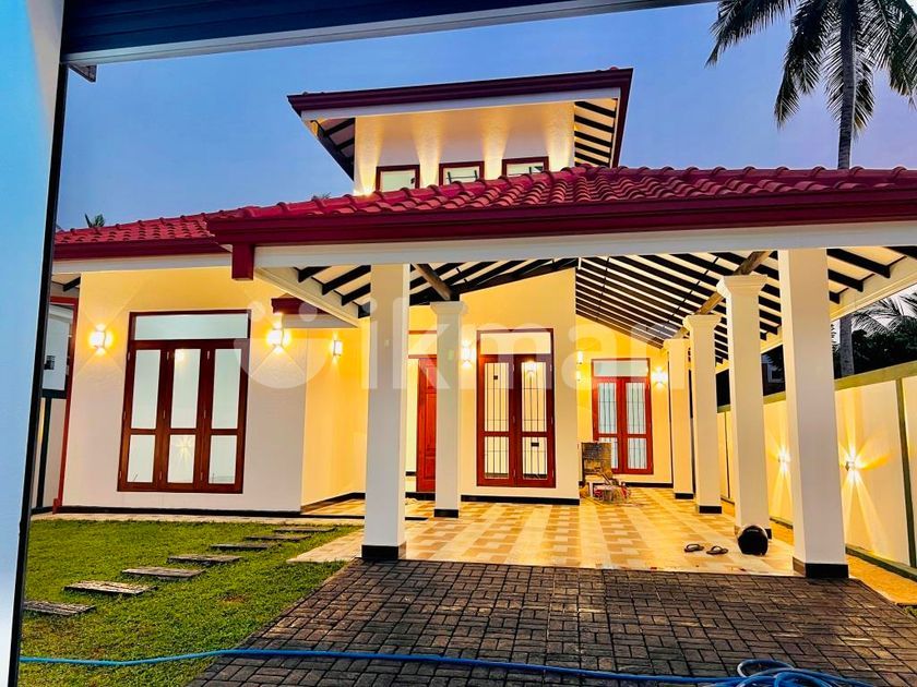 Prime Construction Luxury Type House For Sale In Negombo Kadirana Ikman