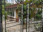 Prime Land with House in Karapitiya