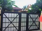 Land with House for Sale in Piliyandala