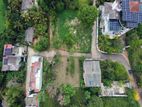 Prime Residential Land for Sale in Ramanayake Mawatha, Hokandara.