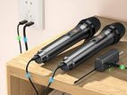 Charging Wireless Microphone DM882