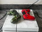 Ps4 500GB with 2 controllers 1 game