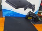 PS4 500GB With 8 Games