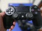 PS4 Controller