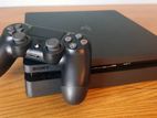 PS4 Console