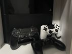 PS4 Jail Break With 3 Controllers