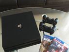 Ps4 Pro 1 Tb with 2 Controllers