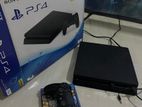 Ps4 slim 1TB with games