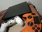 PS4 Slim