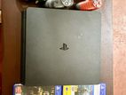 PS4 Slim