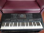 Yamaha PSR-E463 Keyboard