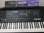 PSR E-473 Keyboard
