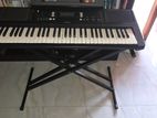 PSR E373 Keyboard