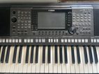 PSR s770 Yamaha Keyboard