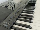 PSR SX700 Digital keyboard