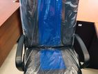 Pyestra Mid Mesh Managing Chairs