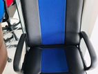 Pyestra Premium Mid-Mesh Manager Chairs