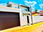 Quality Box Modern Well Built Great Look Upstairs New House Sale Negombo