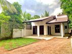 QUALITY SINGALE HOUSE WITH 20 PERCH KADAWATHA