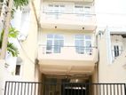 (r1753) Colombo-5 Apartment for Rent