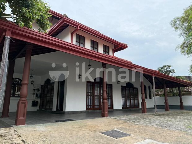 Rajagiriya - Furnished Three Storied House for Rent