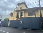 Rajagiriya - Kalapaluwawa 04 Bedroom Upstair House at 1st Lane for Sale