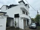 Rajagiriya - Luxury Three Storied House for Rent