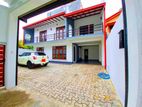 Ratthanapitiya Junction / Luxury Two Storied House For Sale