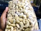 RAW CASHEWS