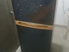 Refrigerator 260L