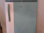 Refrigerator with 5 burner Gas stove