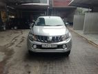 Rent a Cab Mitsubishi L200