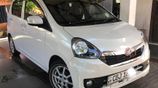 Rent a Car Daihatsu Mira Auto gear