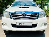 Rent a Car Double Cab Toyota Hilux