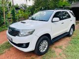 Rent a Car- Fortuner Jeep