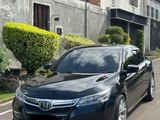 RENT A CAR HONDA ACCORD HYBRID